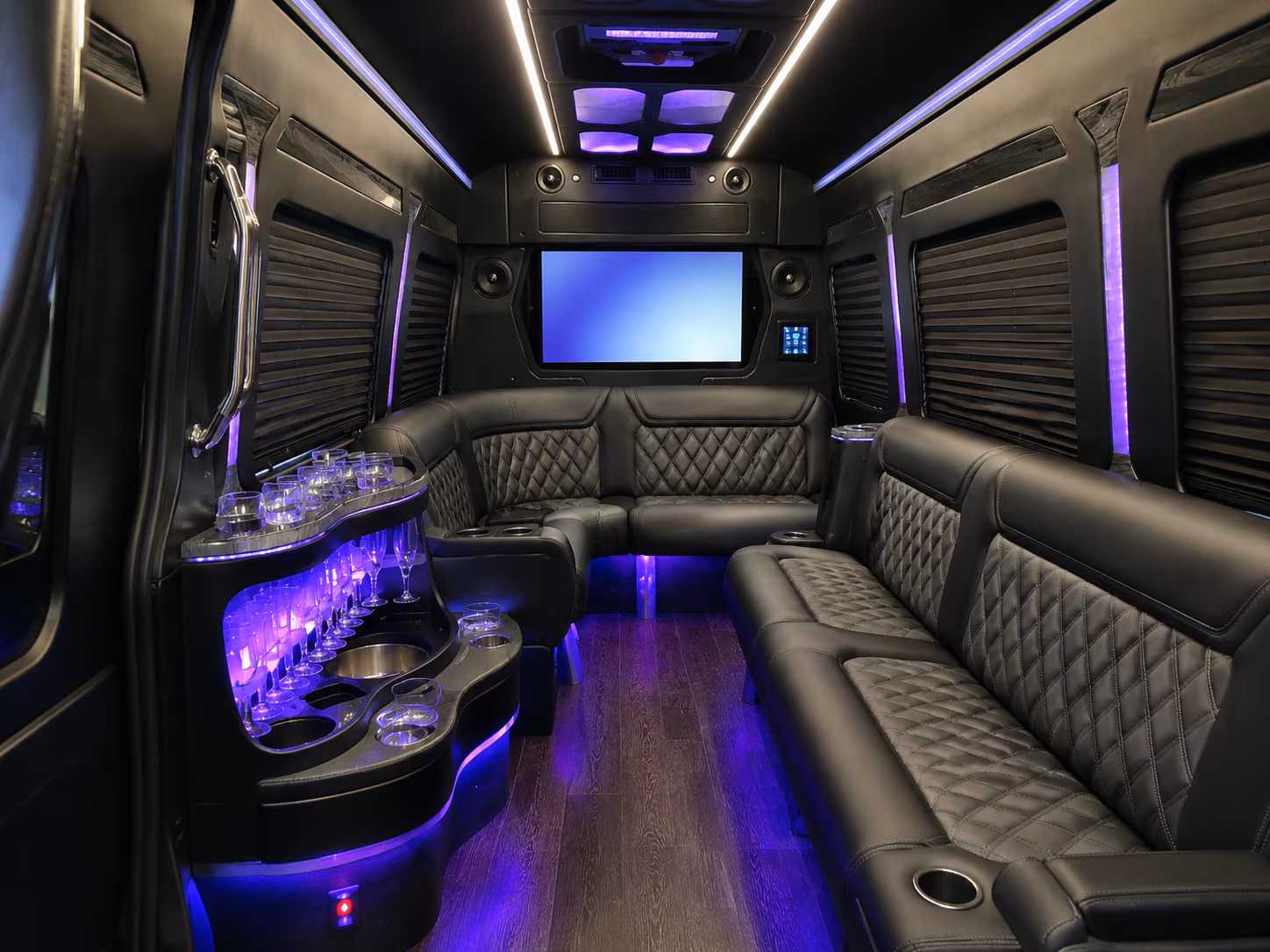 Lawrence School Event & Field Trip Transportation