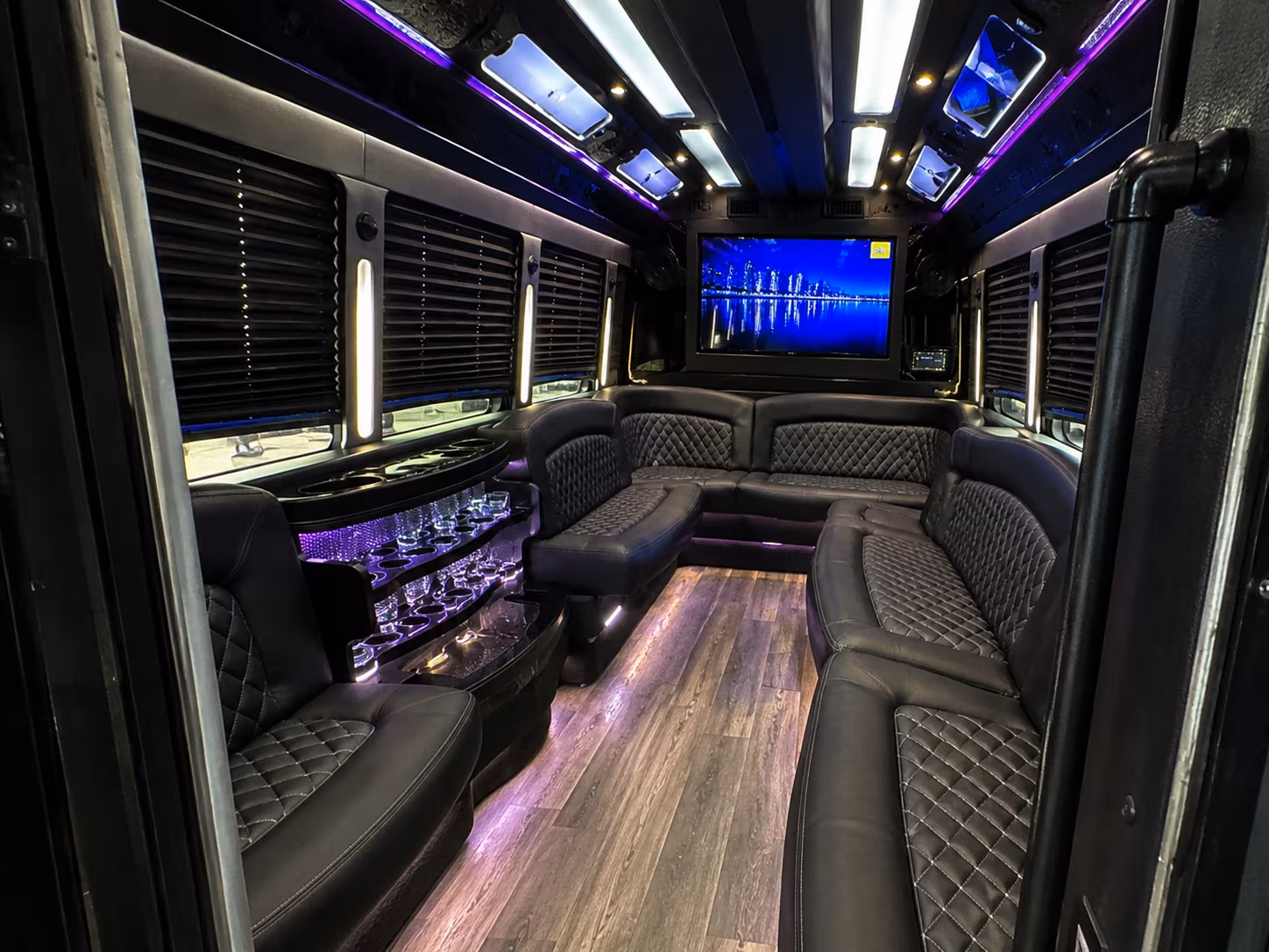 Waltham Homecoming & Prom Party Bus Rentals